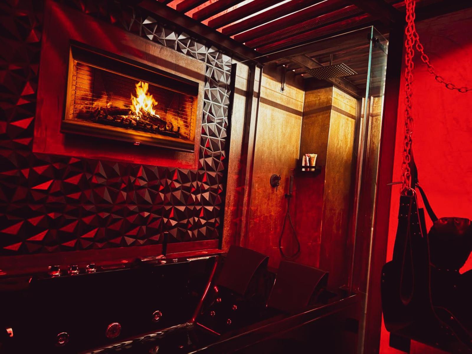 Black Hole Rooms 卡塔尼亚 外观 照片